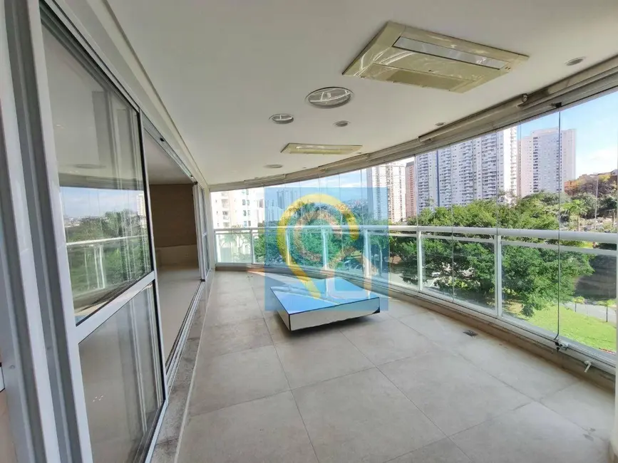 Apartamento com 4 quartos à venda e para alugar, 261m2 em Alphaville Empresarial, Barueri - SP - imagem 8 Foto 8 de Apartamento com 4 quartos à venda e para alugar, 261m2 em Alphaville Empresarial, Barueri - SP