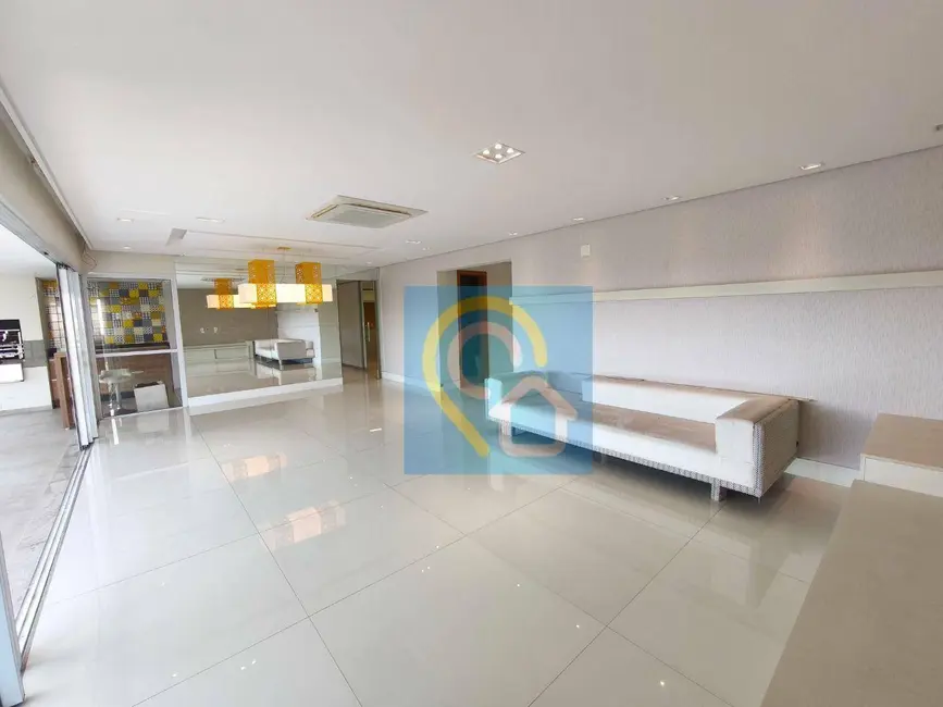 Foto 2 de Apartamento com 4 quartos à venda e para alugar, 261m2 em Alphaville Empresarial, Barueri - SP