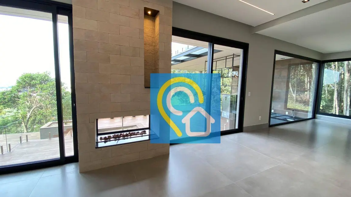 Casa de Condomínio com 4 quartos à venda, 2367m2 em Residencial Tamboré, Barueri - SP - imagem 5 Foto 5 de Casa de Condomínio com 4 quartos à venda, 2367m2 em Residencial Tamboré, Barueri - SP