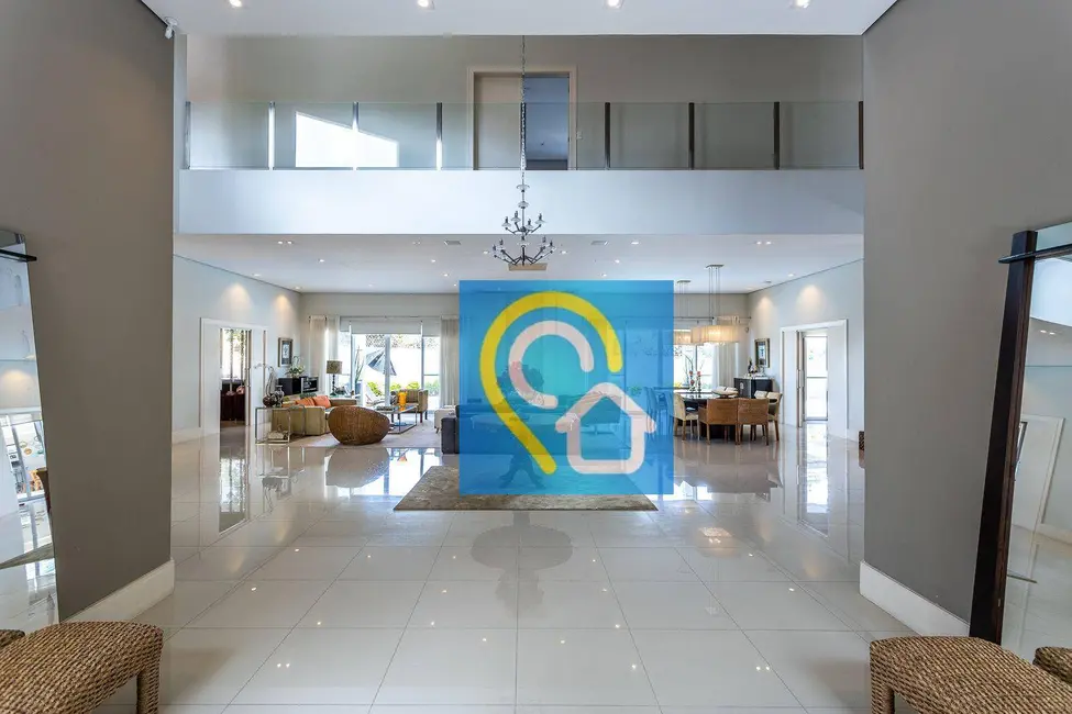 Foto 3 de Casa de Condomínio com 4 quartos à venda, 1100m2 em Santana De Parnaiba - SP