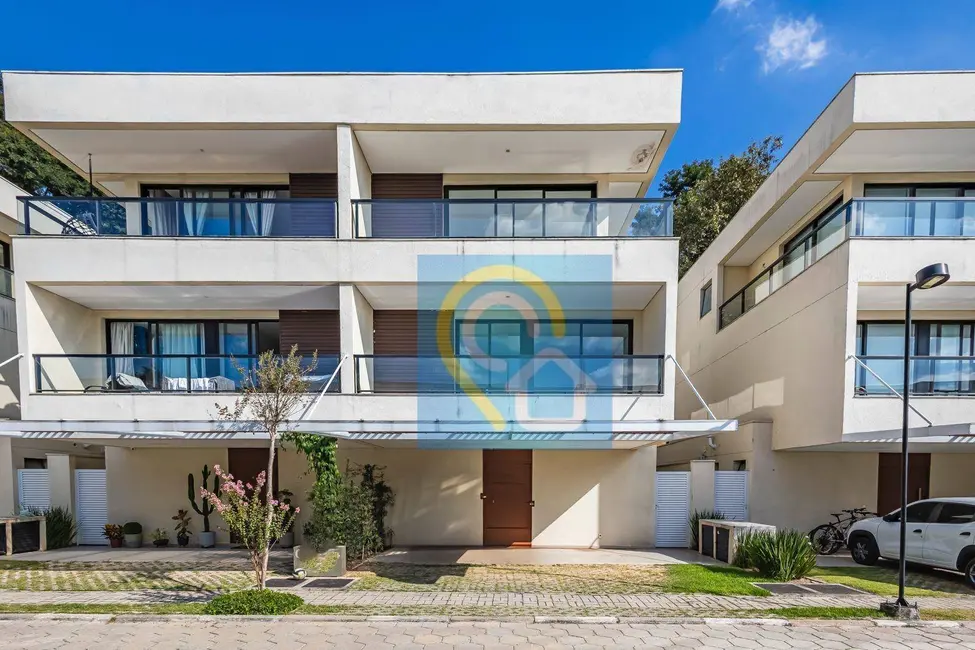 Foto 2 de Casa de Condomínio com 4 quartos à venda, 214m2 em Santana De Parnaiba - SP