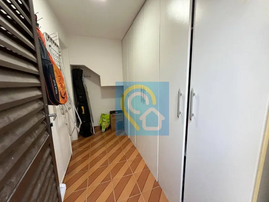 Foto 2 de Casa de Condomínio com 3 quartos à venda, 180m2 em Tamboré, Santana De Parnaiba - SP