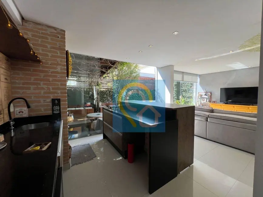 Foto 9 de Casa de Condomínio com 3 quartos à venda, 180m2 em Tamboré, Santana De Parnaiba - SP