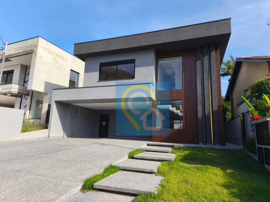 Foto 1 de Casa de Condomínio com 4 quartos à venda, 360m2 em Santana De Parnaiba - SP