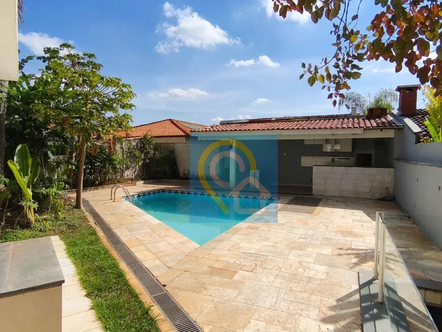 Casa de Condomínio com 4 quartos à venda, 360m2 em Santana De Parnaiba - SP - imagem 4 Foto 4 de Casa de Condomínio com 4 quartos à venda, 360m2 em Santana De Parnaiba - SP