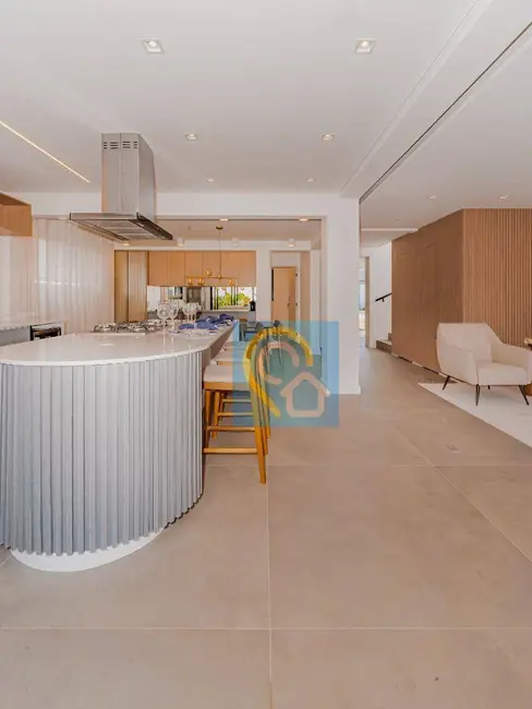 Foto 7 de Casa de Condomínio com 4 quartos à venda, 302m2 em Santana De Parnaiba - SP