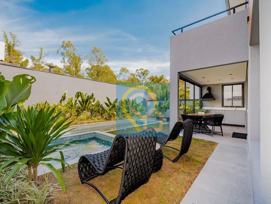 Foto 5 de Casa de Condomínio com 4 quartos à venda, 302m2 em Santana De Parnaiba - SP