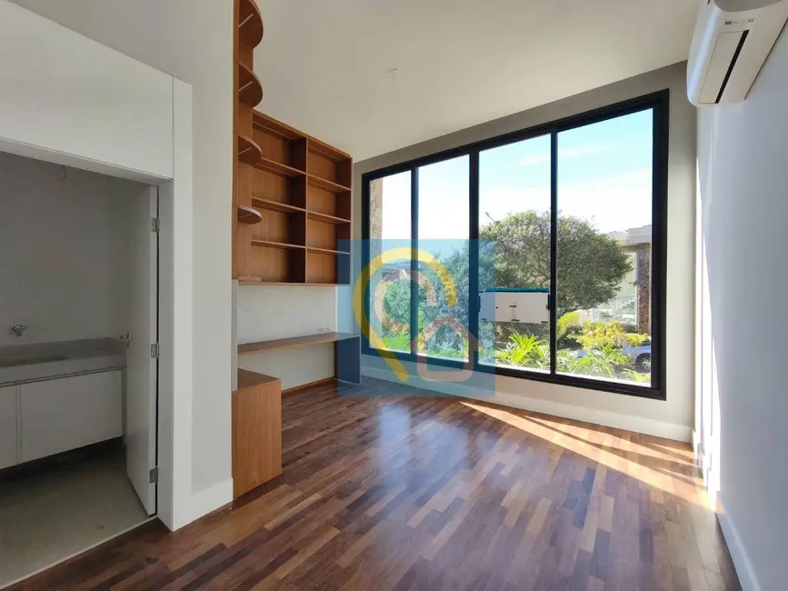 Casa de Condomínio com 3 quartos à venda, 490m2 em Santana De Parnaiba - SP - imagem 8 Foto 8 de Casa de Condomínio com 3 quartos à venda, 490m2 em Santana De Parnaiba - SP