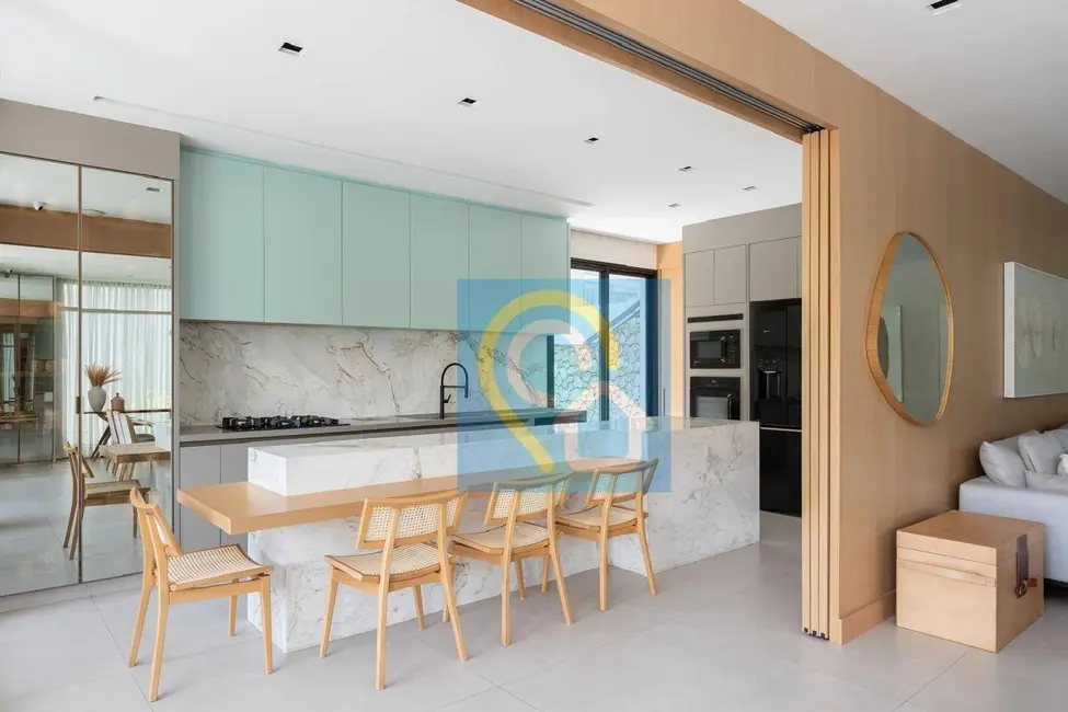 Foto 8 de Casa com 4 quartos à venda, 420m2 em Tamboré, Barueri - SP