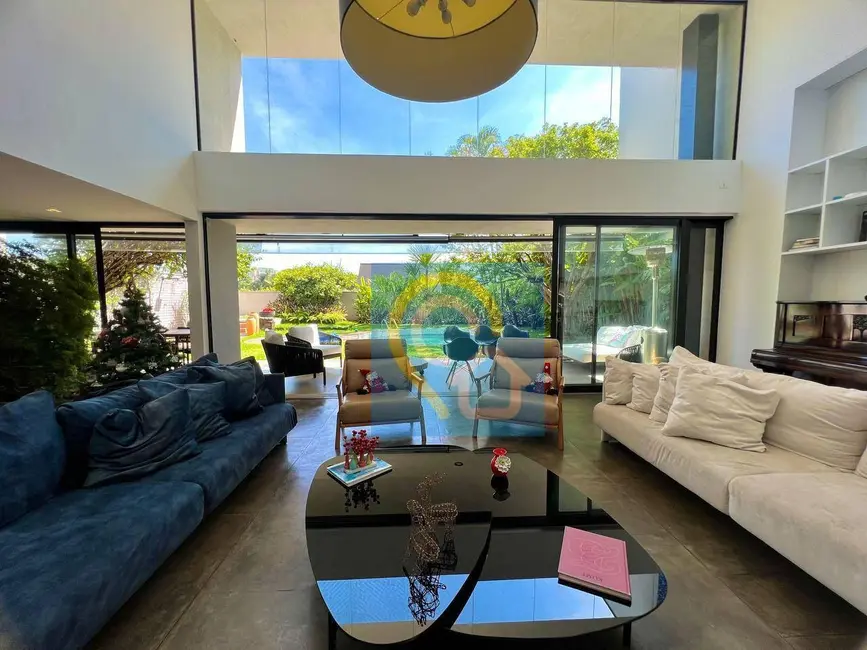 Foto 9 de Casa de Condomínio com 3 quartos à venda, 571m2 em Barueri - SP