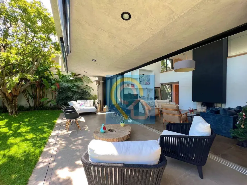 Foto 8 de Casa de Condomínio com 3 quartos à venda, 571m2 em Barueri - SP