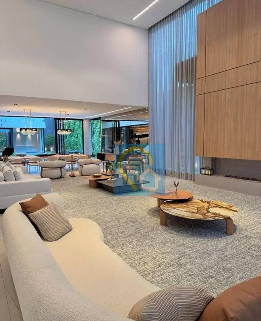 Casa de Condomínio com 6 quartos à venda, 1027m2 em Santana De Parnaiba - SP - imagem 5 Foto 5 de Casa de Condomínio com 6 quartos à venda, 1027m2 em Santana De Parnaiba - SP