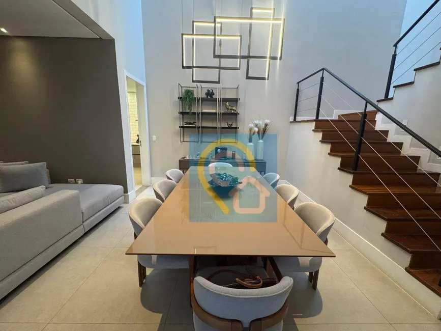 Casa de Condomínio com 4 quartos à venda, 550m2 em Santana De Parnaiba - SP - imagem 2 Foto 2 de Casa de Condomínio com 4 quartos à venda, 550m2 em Santana De Parnaiba - SP