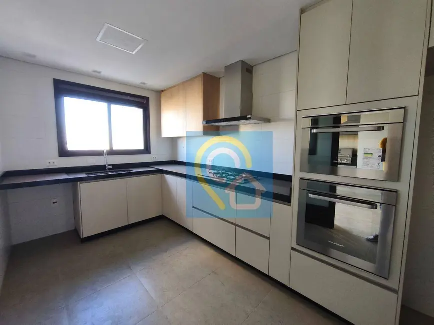 Apartamento com 3 quartos para alugar, 285m2 em Barueri - SP - imagem 7 Foto 7 de Apartamento com 3 quartos para alugar, 285m2 em Barueri - SP