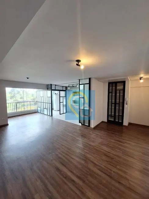 Foto 2 de Apartamento com 3 quartos para alugar, 110m2 em Alphaville Empresarial, Barueri - SP