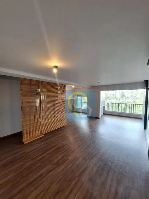 Foto 3 de Apartamento com 3 quartos para alugar, 110m2 em Alphaville Empresarial, Barueri - SP