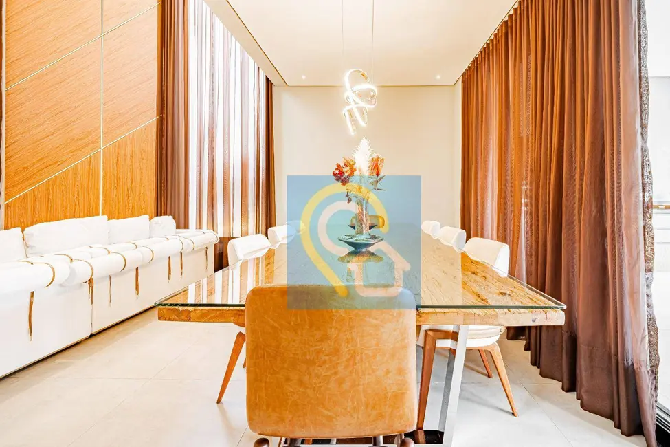 Casa de Condomínio com 4 quartos à venda, 420m2 em Santana De Parnaiba - SP - imagem 4 Foto 4 de Casa de Condomínio com 4 quartos à venda, 420m2 em Santana De Parnaiba - SP