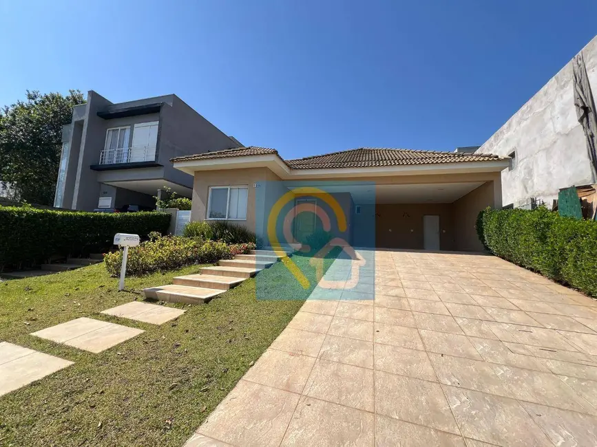 Foto 1 de Casa de Condomínio com 3 quartos à venda, 490m2 em Santana De Parnaiba - SP