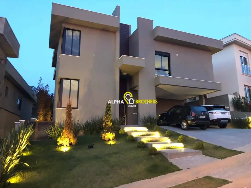 Foto 1 de Casa de Condomínio com 4 quartos para alugar, 520m2 em Tamboré, Santana De Parnaiba - SP