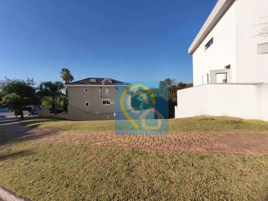 Foto 2 de Terreno / Lote à venda, 606m2 em Santana De Parnaiba - SP