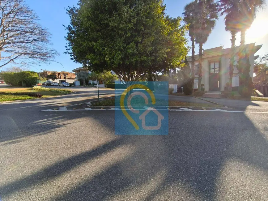 Foto 5 de Terreno / Lote à venda, 606m2 em Santana De Parnaiba - SP