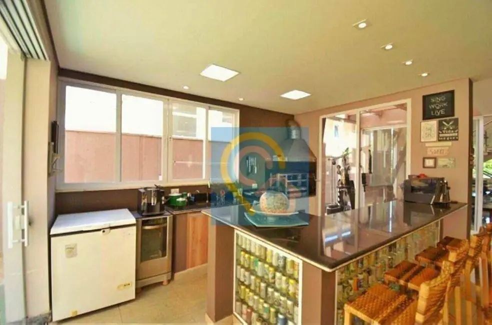 Foto 8 de Casa de Condomínio com 4 quartos à venda e para alugar, 440m2 em Santana De Parnaiba - SP