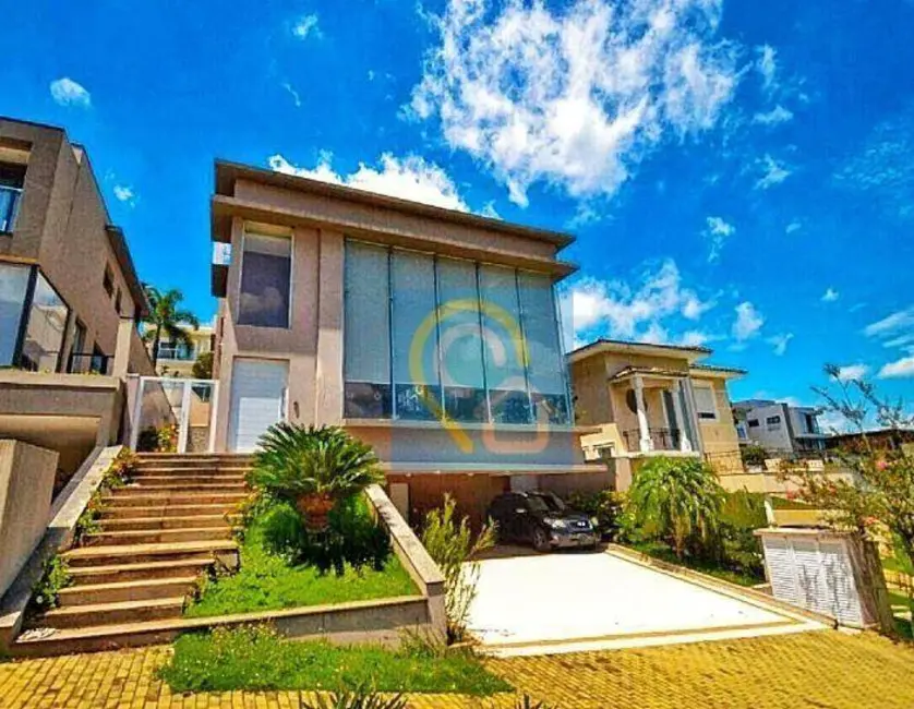 Foto 1 de Casa de Condomínio com 4 quartos à venda e para alugar, 440m2 em Santana De Parnaiba - SP