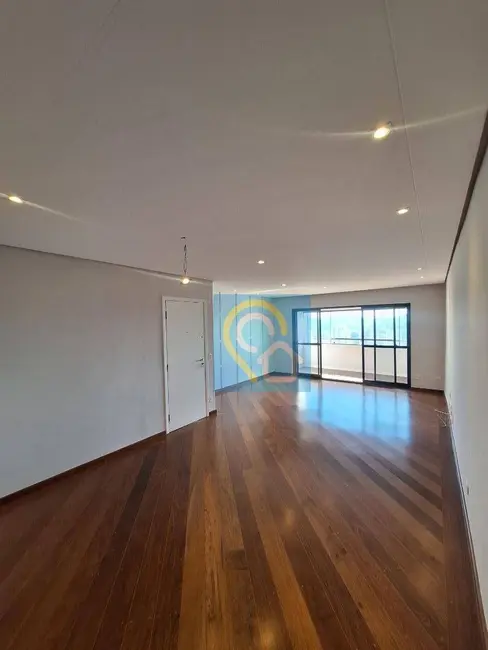 Foto 1 de Apartamento com 3 quartos para alugar, 154m2 em Alphaville Industrial, Barueri - SP