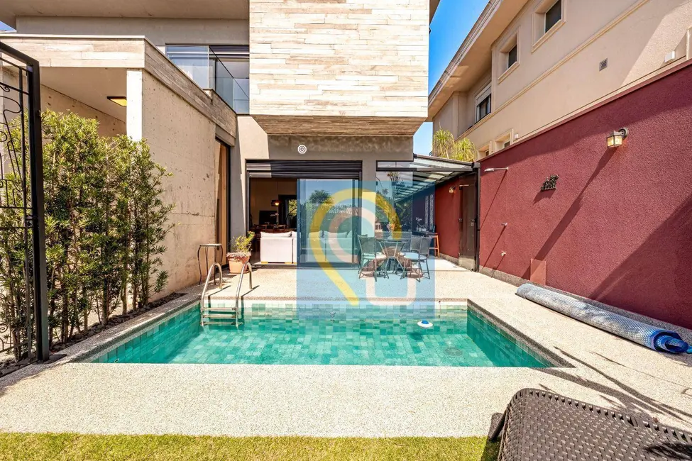 Foto 2 de Casa de Condomínio com 3 quartos à venda, 420m2 em Santana De Parnaiba - SP