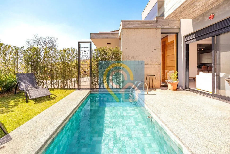 Foto 1 de Casa de Condomínio com 3 quartos à venda, 420m2 em Santana De Parnaiba - SP