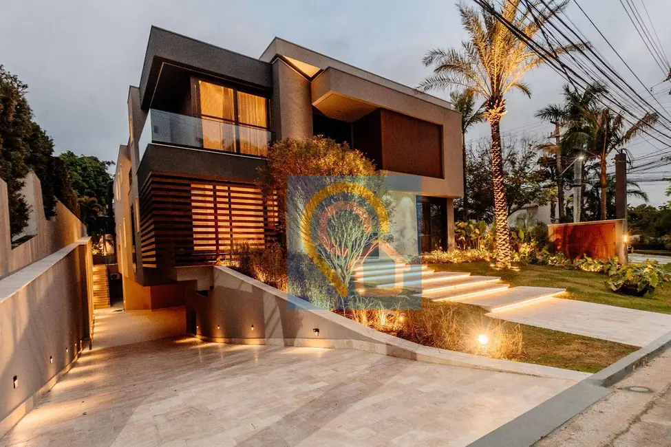 Foto 2 de Casa de Condomínio com 5 quartos à venda, 1000m2 em Santana De Parnaiba - SP