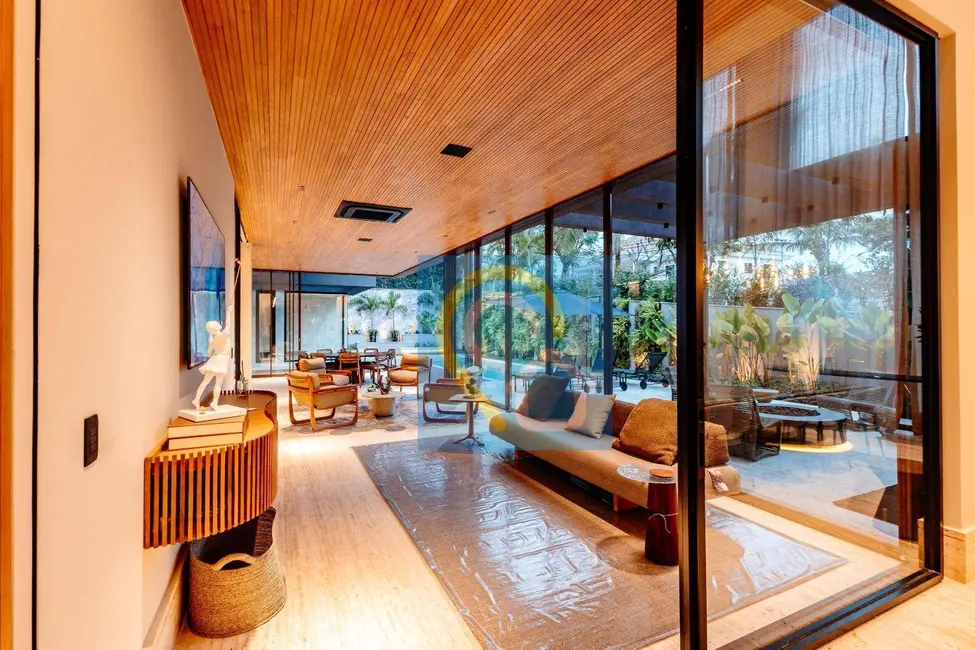 Foto 8 de Casa de Condomínio com 5 quartos à venda, 1000m2 em Santana De Parnaiba - SP