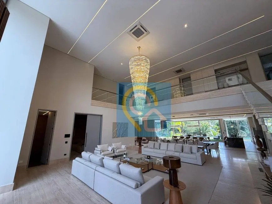 Foto 2 de Casa de Condomínio com 6 quartos à venda, 1079m2 em Santana De Parnaiba - SP