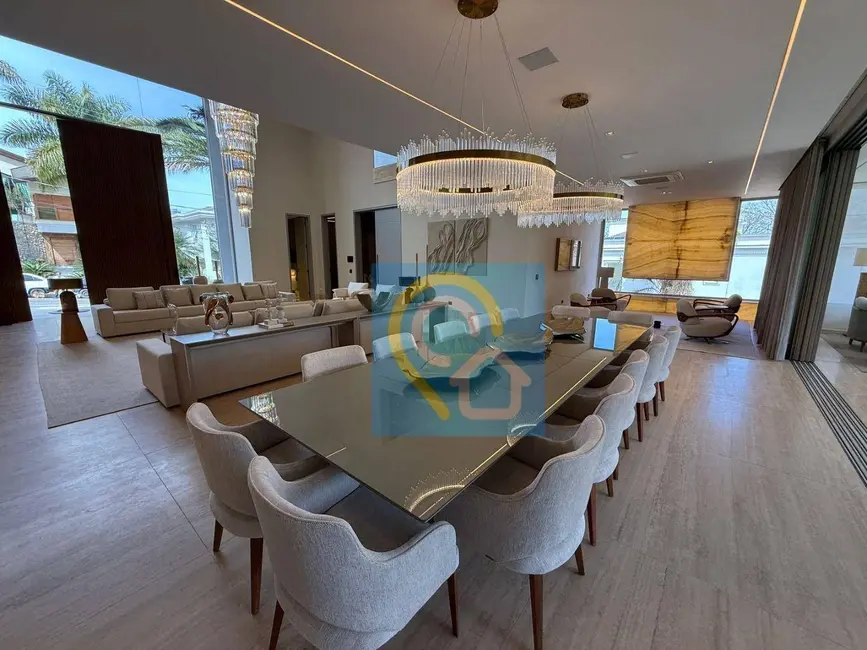 Foto 4 de Casa de Condomínio com 6 quartos à venda, 1079m2 em Santana De Parnaiba - SP