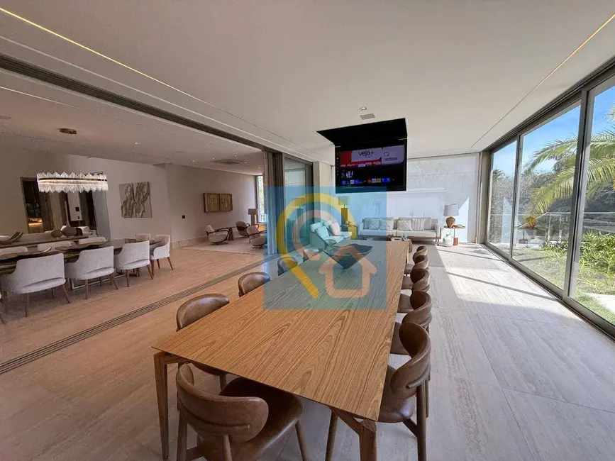 Foto 8 de Casa de Condomínio com 6 quartos à venda, 1079m2 em Santana De Parnaiba - SP