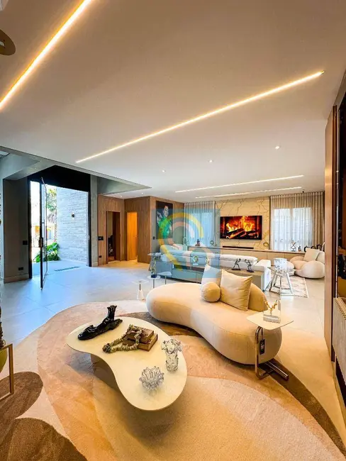 Foto 8 de Casa de Condomínio com 3 quartos à venda, 490m2 em Santana De Parnaiba - SP