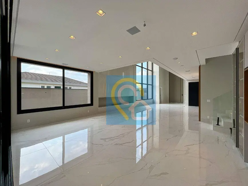 Casa de Condomínio com 4 quartos à venda, 505m2 em Santana De Parnaiba - SP - imagem 6 Foto 6 de Casa de Condomínio com 4 quartos à venda, 505m2 em Santana De Parnaiba - SP