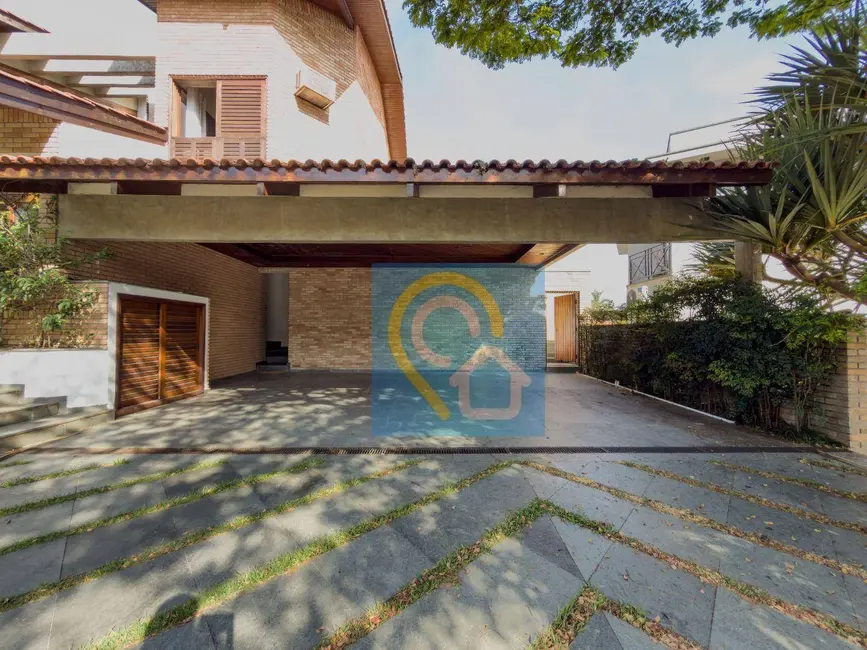 Casa de Condomínio com 3 quartos à venda e para alugar, 720m2 em Santana De Parnaiba - SP - imagem 4 Foto 4 de Casa de Condomínio com 3 quartos à venda e para alugar, 720m2 em Santana De Parnaiba - SP