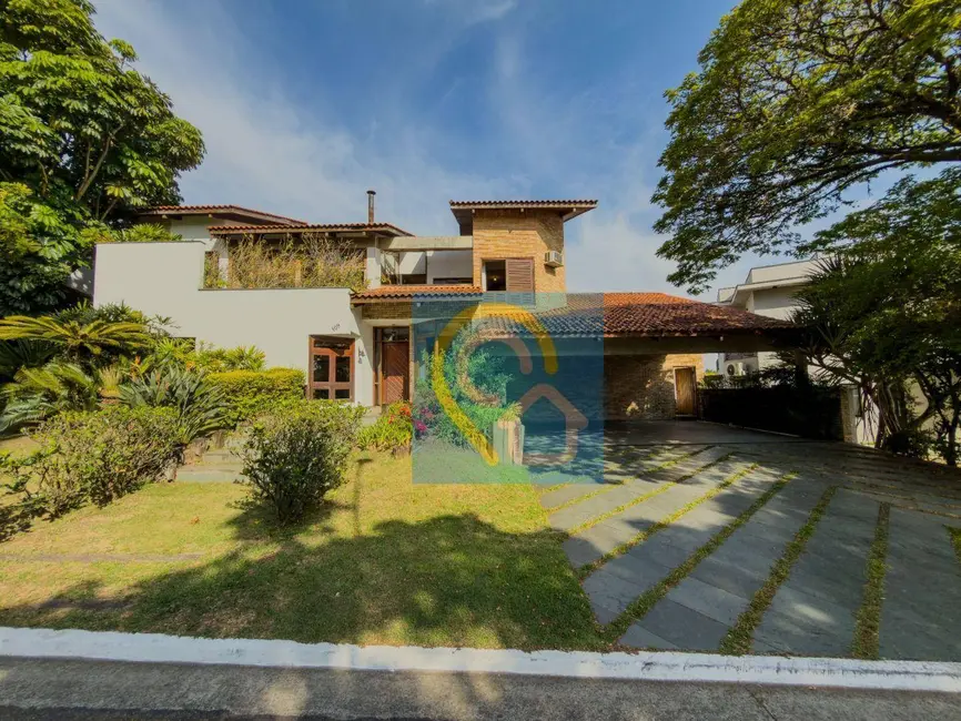 Casa de Condomínio com 3 quartos à venda e para alugar, 720m2 em Santana De Parnaiba - SP - imagem 2 Foto 2 de Casa de Condomínio com 3 quartos à venda e para alugar, 720m2 em Santana De Parnaiba - SP