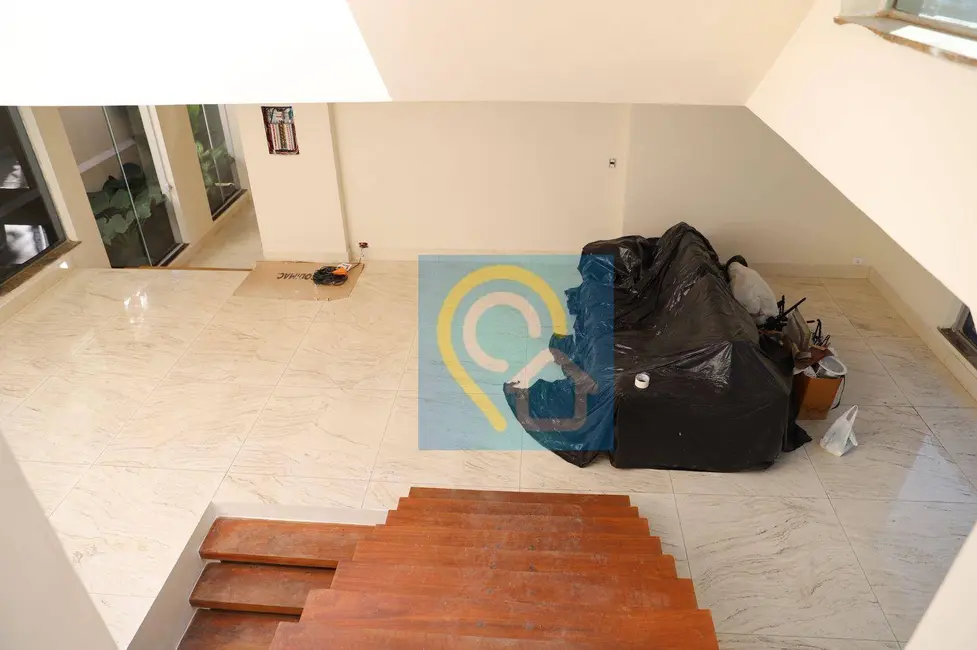 Foto 5 de Casa de Condomínio com 5 quartos à venda, 360m2 em Santana De Parnaiba - SP