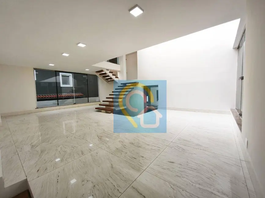 Casa de Condomínio com 5 quartos à venda, 360m2 em Santana De Parnaiba - SP - imagem 7 Foto 7 de Casa de Condomínio com 5 quartos à venda, 360m2 em Santana De Parnaiba - SP