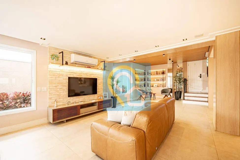 Foto 9 de Casa de Condomínio com 4 quartos à venda, 360m2 em Santana De Parnaiba - SP