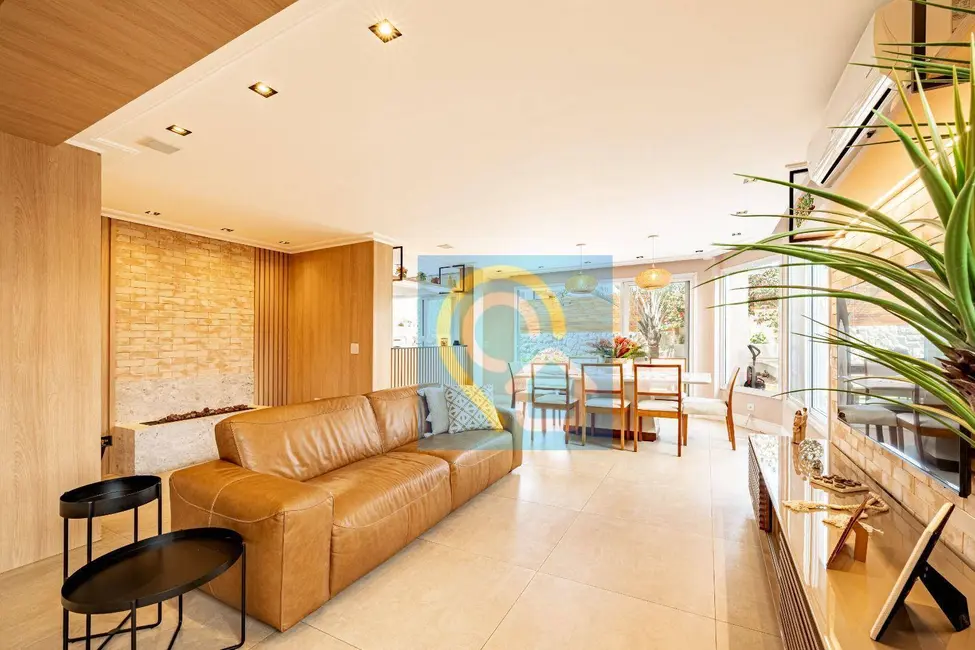 Foto 5 de Casa de Condomínio com 4 quartos à venda, 360m2 em Santana De Parnaiba - SP