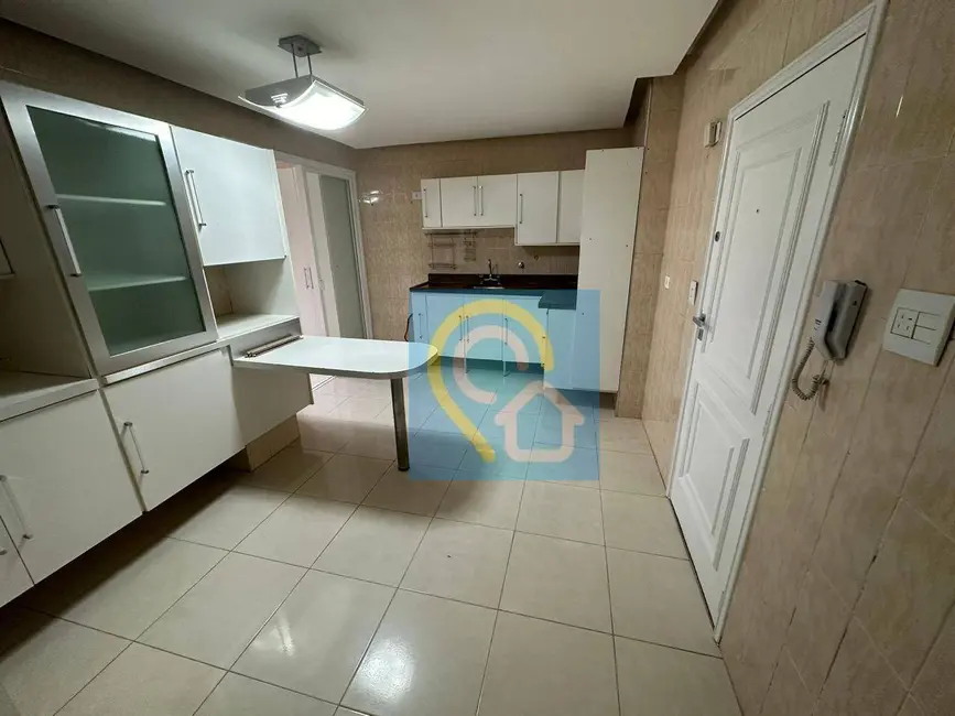 Foto 8 de Apartamento com 3 quartos para alugar, 167m2 em Alphaville Industrial, Barueri - SP