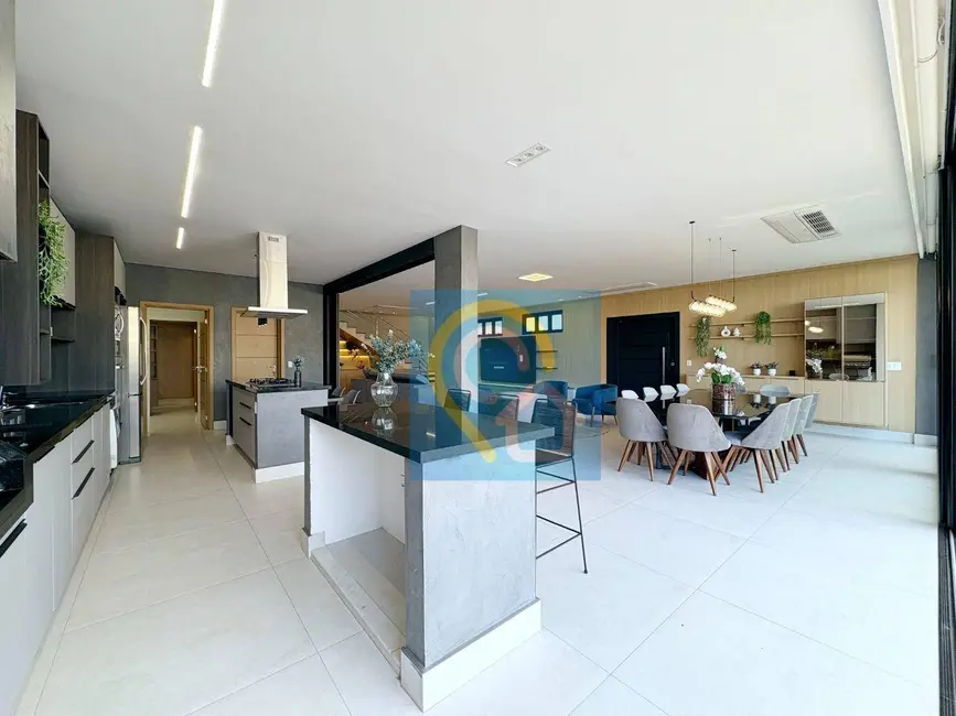 Foto 5 de Casa de Condomínio com 4 quartos à venda, 420m2 em Tamboré, Santana De Parnaiba - SP