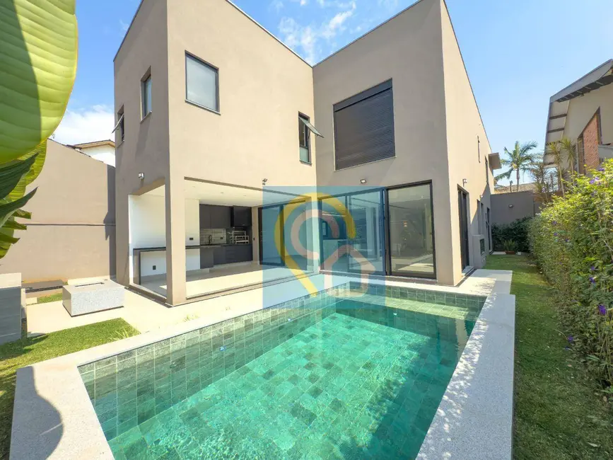 Foto 1 de Casa de Condomínio com 4 quartos à venda, 360m2 em Santana De Parnaiba - SP