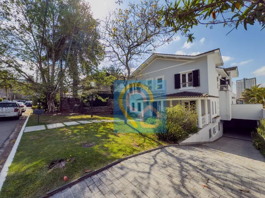 Foto 2 de Casa de Condomínio com 3 quartos para alugar, 684m2 em Santana De Parnaiba - SP