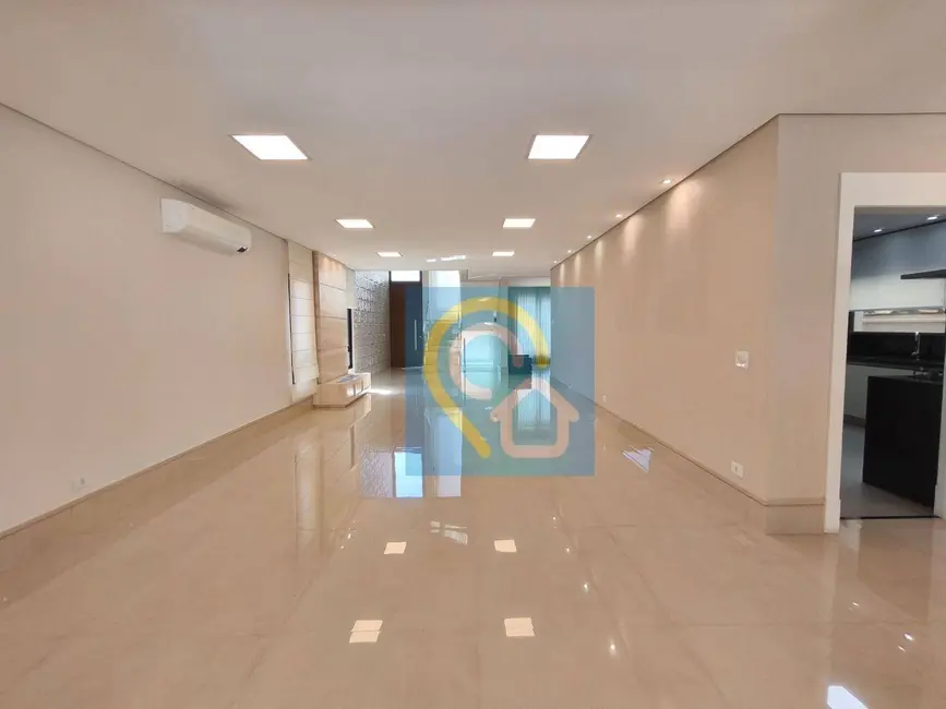 Foto 6 de Casa de Condomínio com 4 quartos à venda e para alugar, 360m2 em Santana De Parnaiba - SP