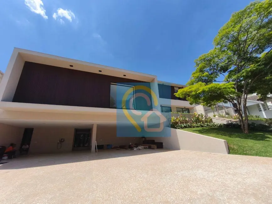 Casa de Condomínio com 5 quartos à venda, 1280m2 em Santana De Parnaiba - SP - imagem 4 Foto 4 de Casa de Condomínio com 5 quartos à venda, 1280m2 em Santana De Parnaiba - SP