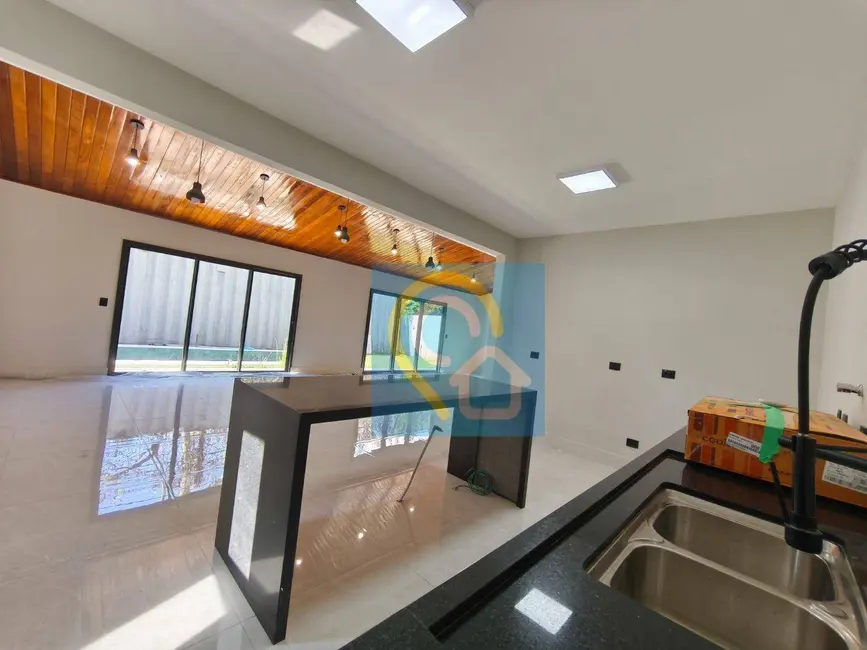 Foto 8 de Casa de Condomínio com 4 quartos à venda, 332m2 em Santana De Parnaiba - SP